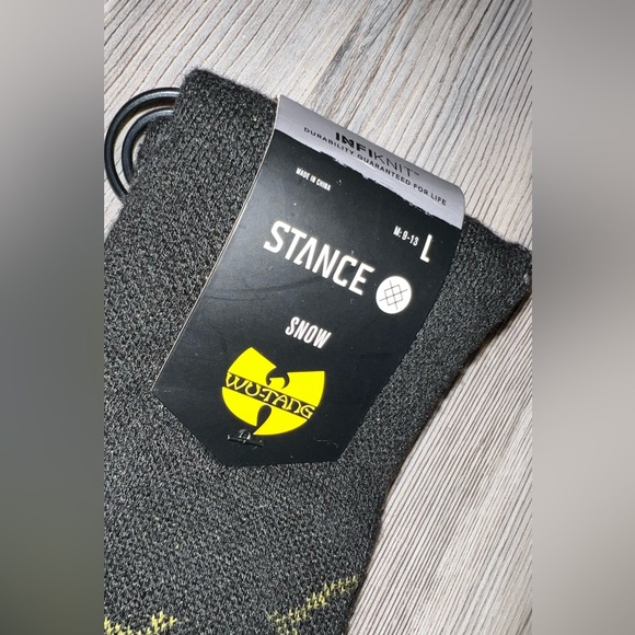 Men’s Wu Tang Clan Stance Socks Large L 9-13 Black Yellow Snow - Picture 3 of 4